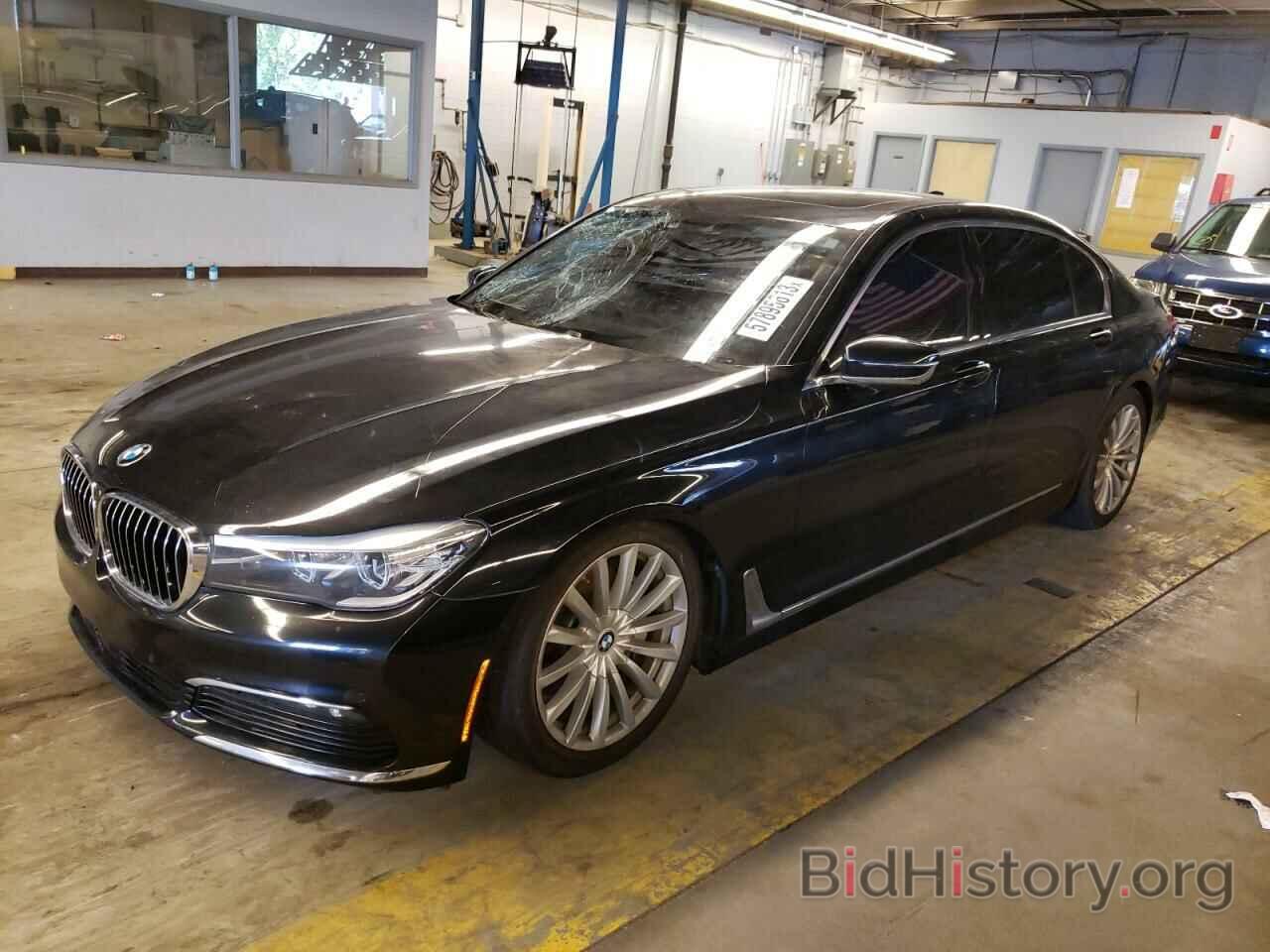 Фотография WBA7E2C5XGG547780 - BMW 7 SERIES 2016