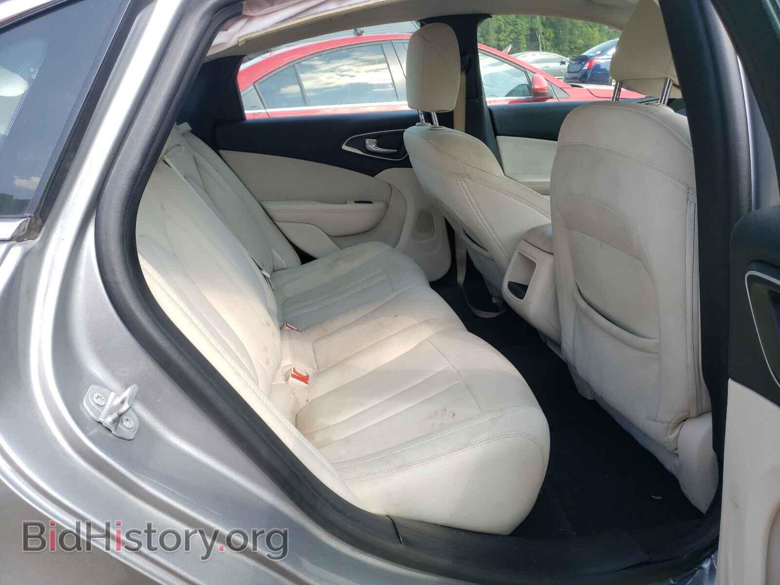 2016 CHRYSLER 200 - VIN: 1C3CCCAB4GN143623 - Фото 6