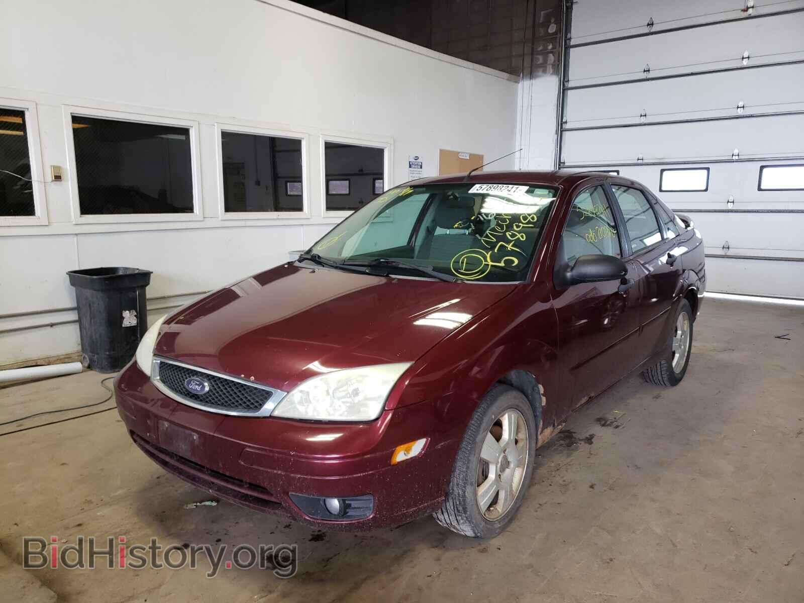 2007 FORD FOCUS - VIN: 1FAHP34N97W124609 - Фото 2