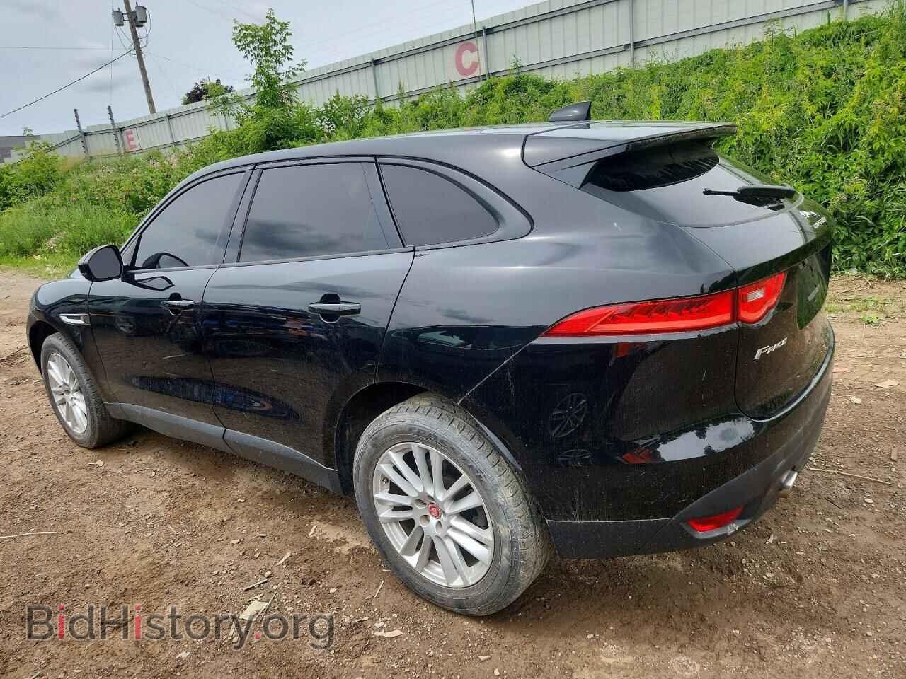 2017 JAGUAR F-PACE - VIN: SADCS2BV8HA061263 - Photo 2