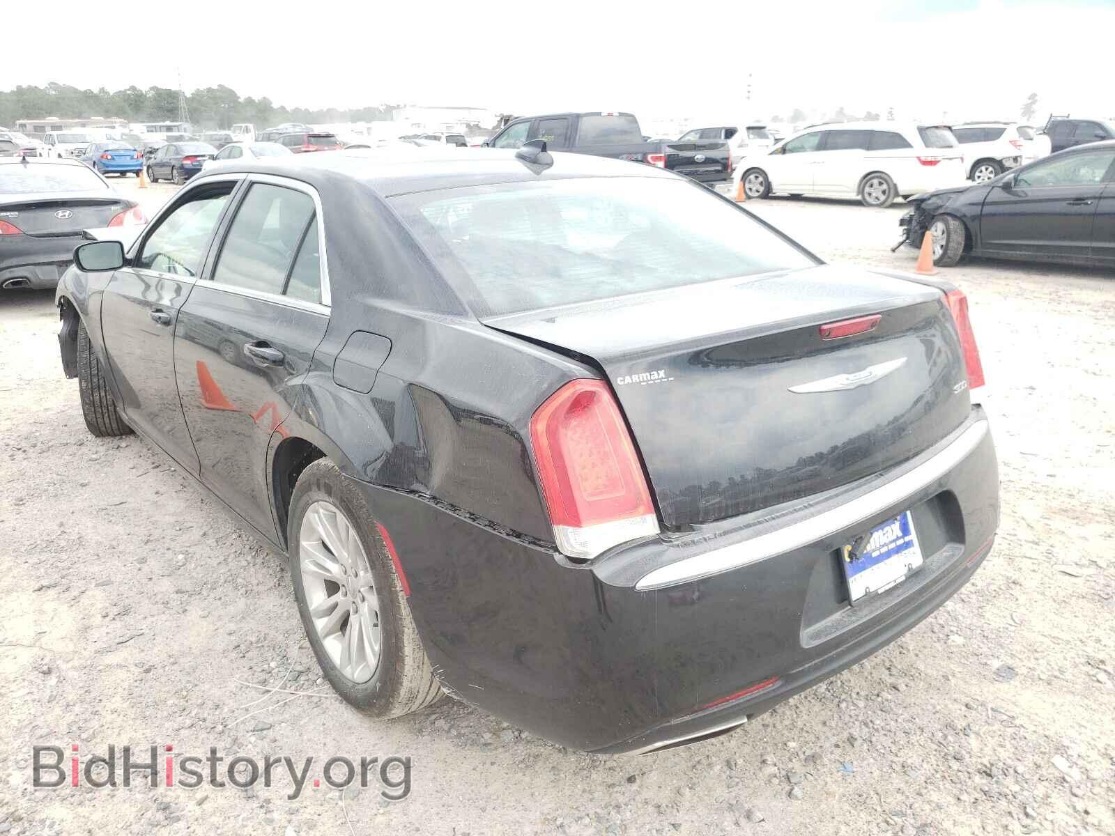 2017 CHRYSLER 300 - VIN: 2C3CCAAG4HH540243 - Фото 3
