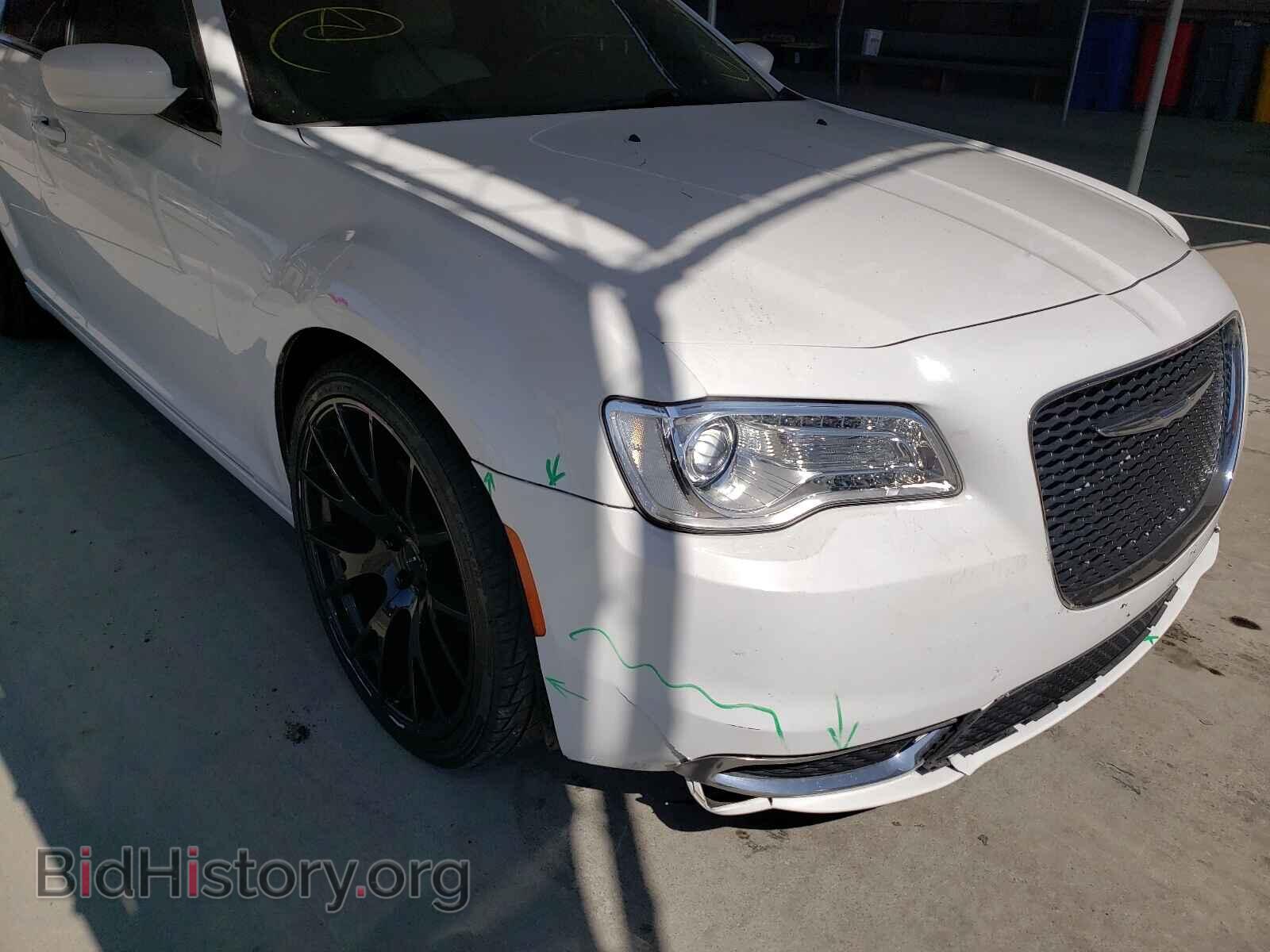 2015 CHRYSLER 300 - VIN: 2C3CCAAG9FH802156 - Фото 9