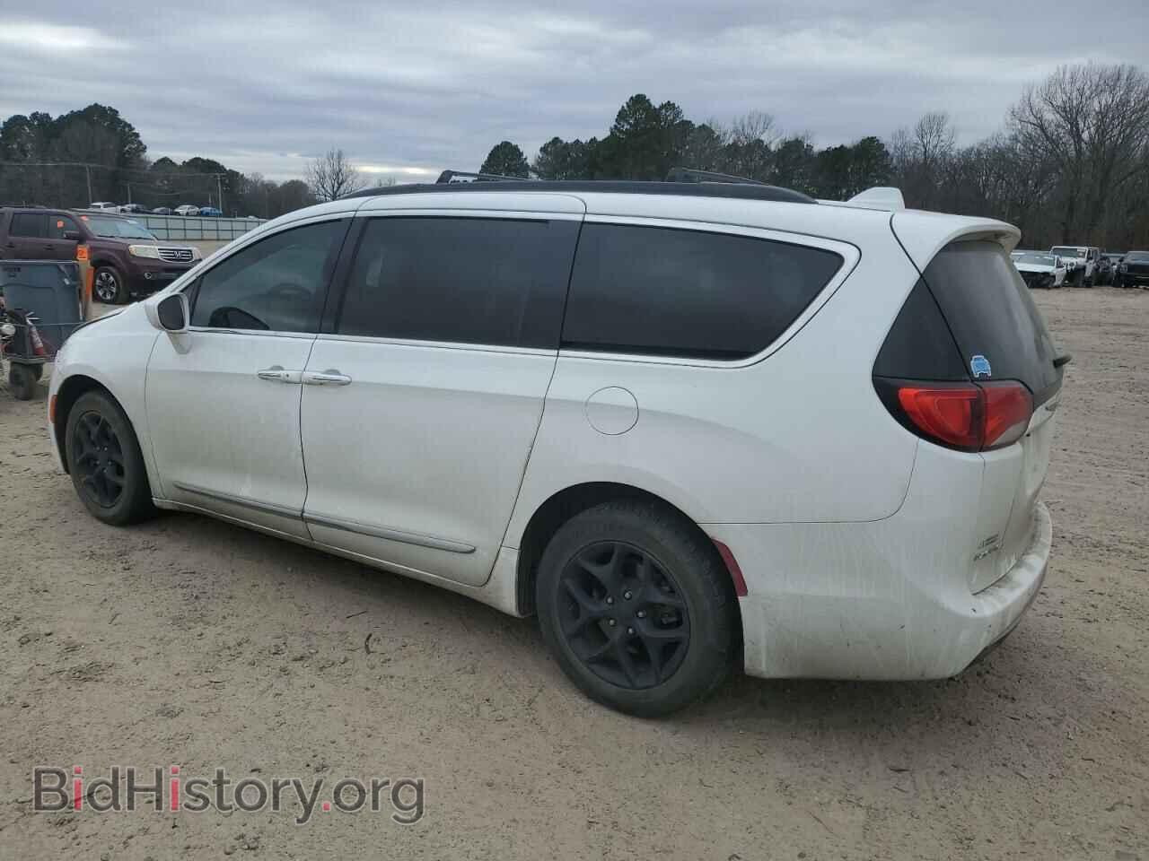 2017 CHRYSLER PACIFICA - VIN: 2C4RC1BG2HR816322 - Фото 2