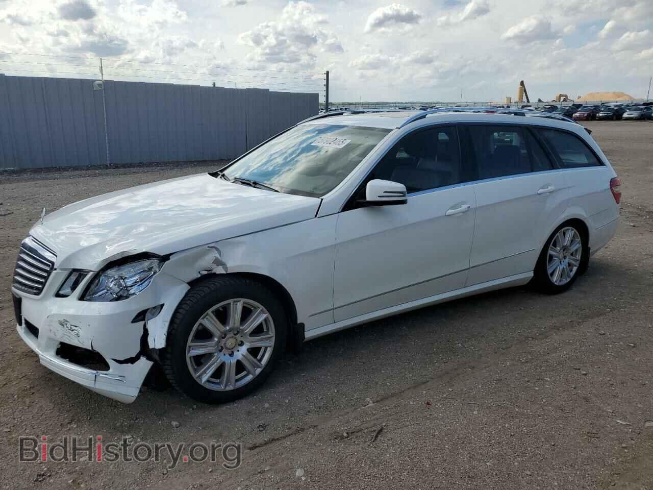 Photo WDDHH8JB5DA727389 - MERCEDES-BENZ E-CLASS 2013