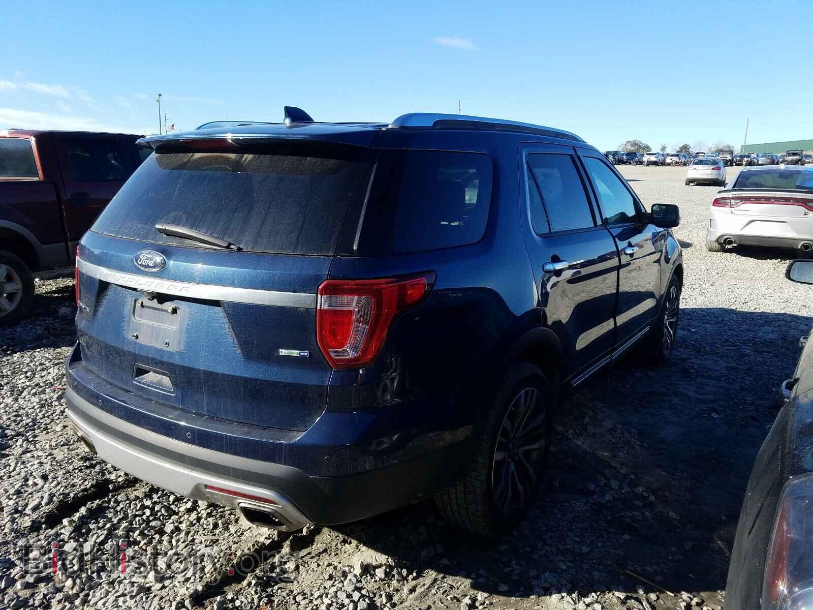 2017 FORD EXPLORER - VIN: 1FM5K8HT2HGA71762 - Photo 4