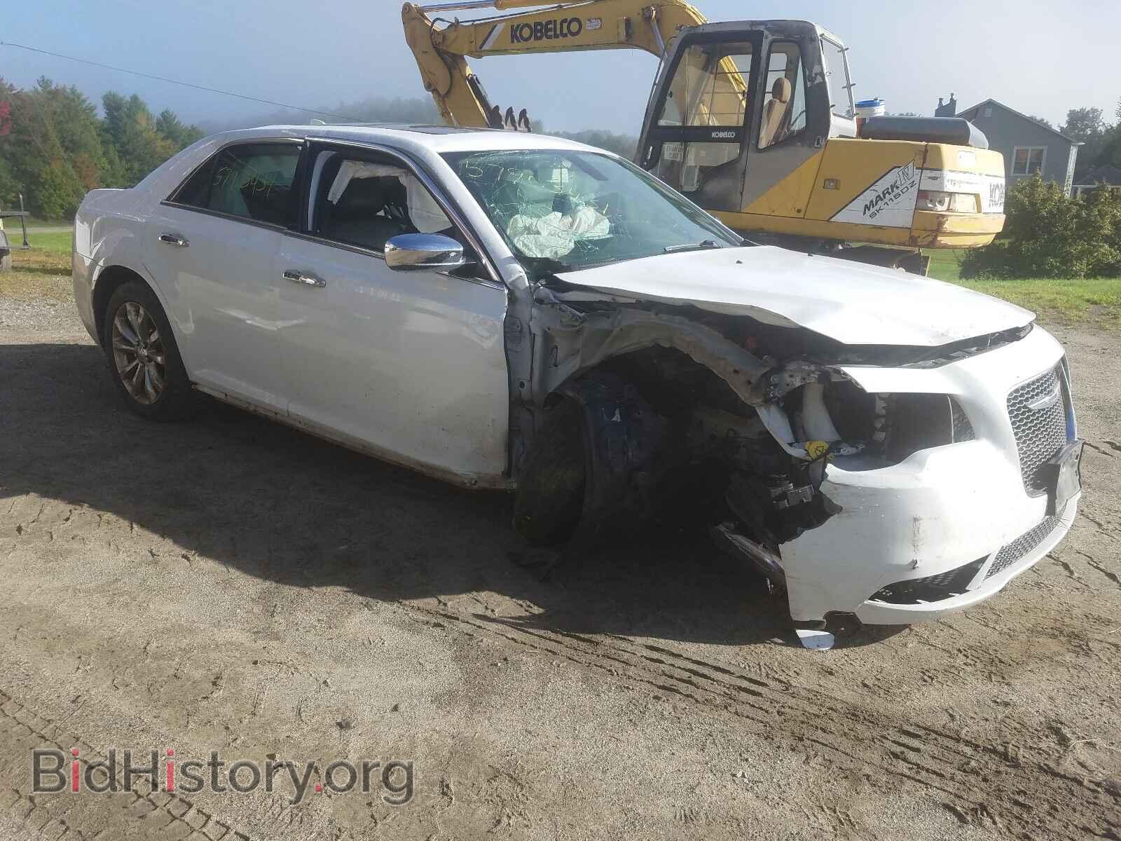2016 CHRYSLER 300 - VIN: 2C3CCAKG0GH111582 - Фото 9
