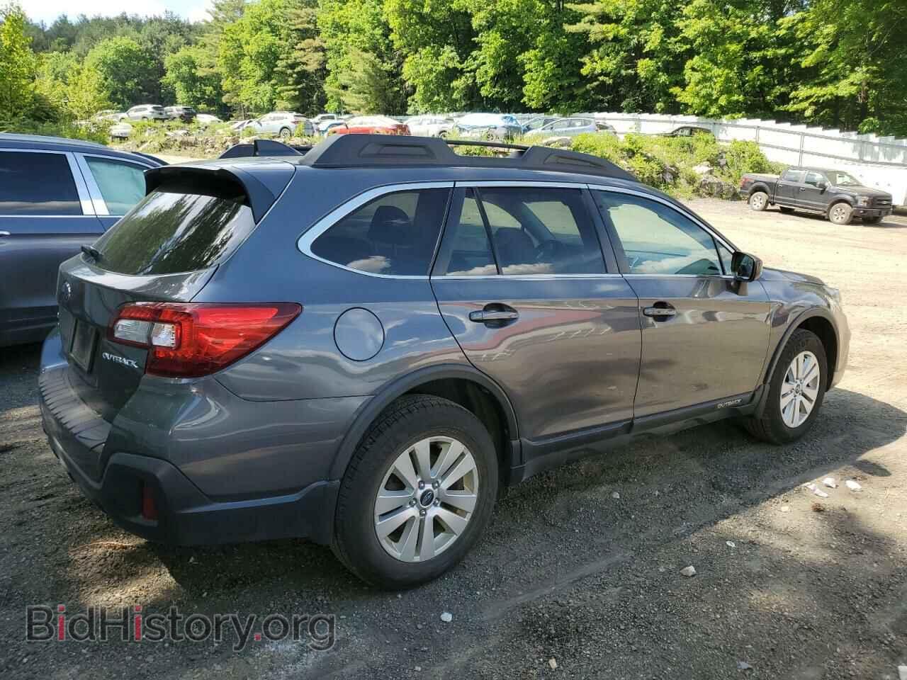 2019 SUBARU OUTBACK - VIN: 4S4BSAFC2K3236138 - Фото 3