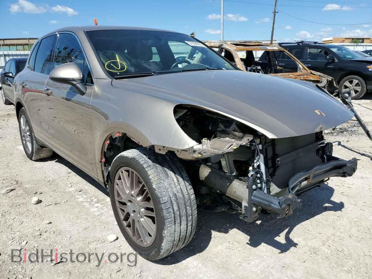 Фотография WP1AA2A21GLA10234 - PORSCHE CAYENNE 2016