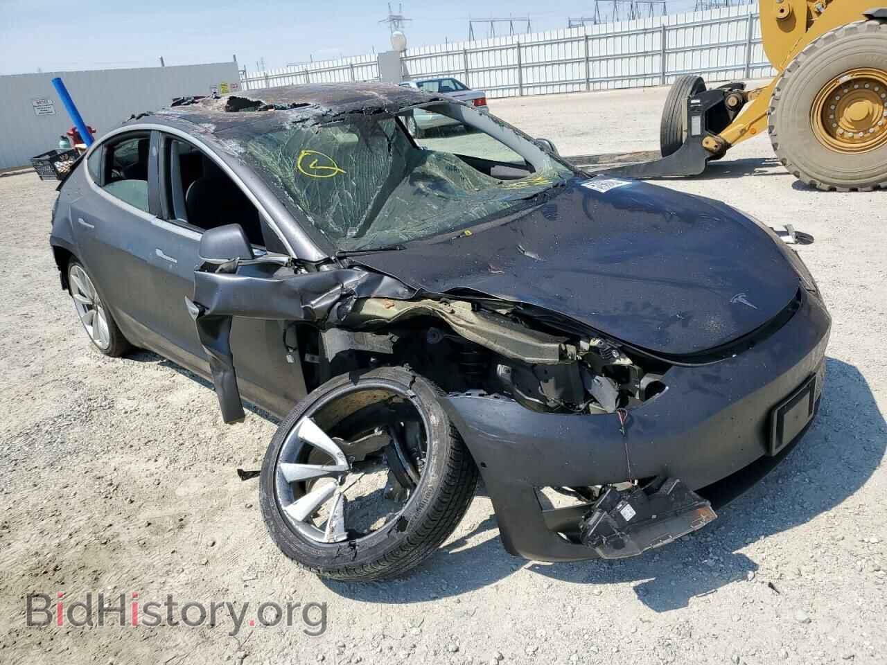 Фотография 5YJ3E1EA6JF060437 - TESLA MODEL 3 2018