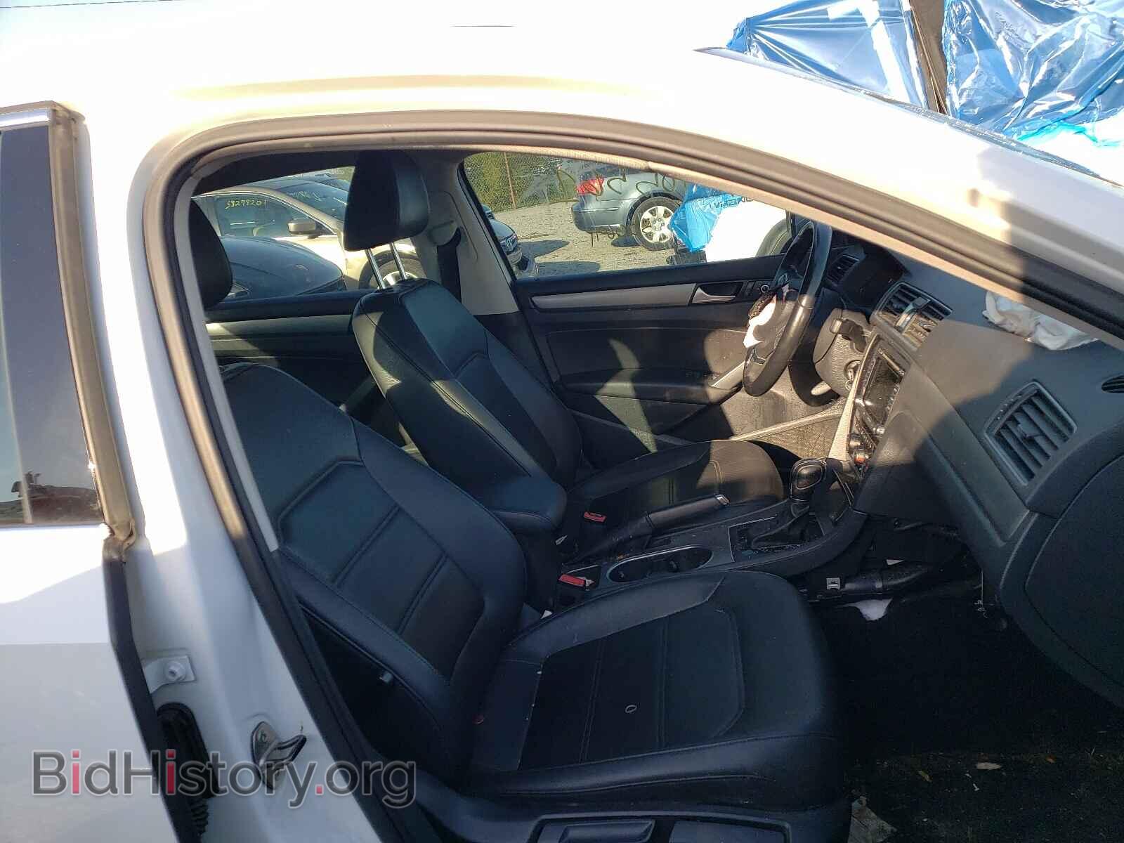 2014 VOLKSWAGEN PASSAT - VIN: 1VWBT7A39EC113045 - Фото 5
