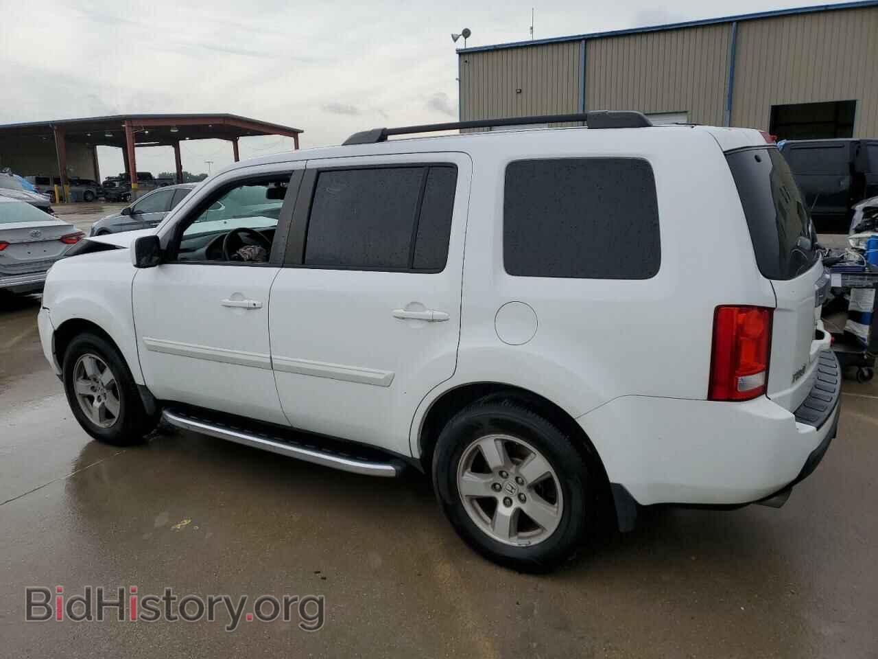 2011 HONDA PILOT - VIN: 5FNYF3H51BB032558 - Фото 2
