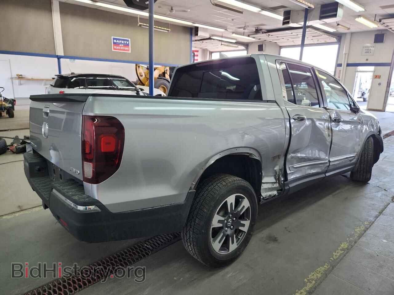 2019 HONDA RIDGELINE - VIN: 5FPYK3F50KB041189 - Фото 3