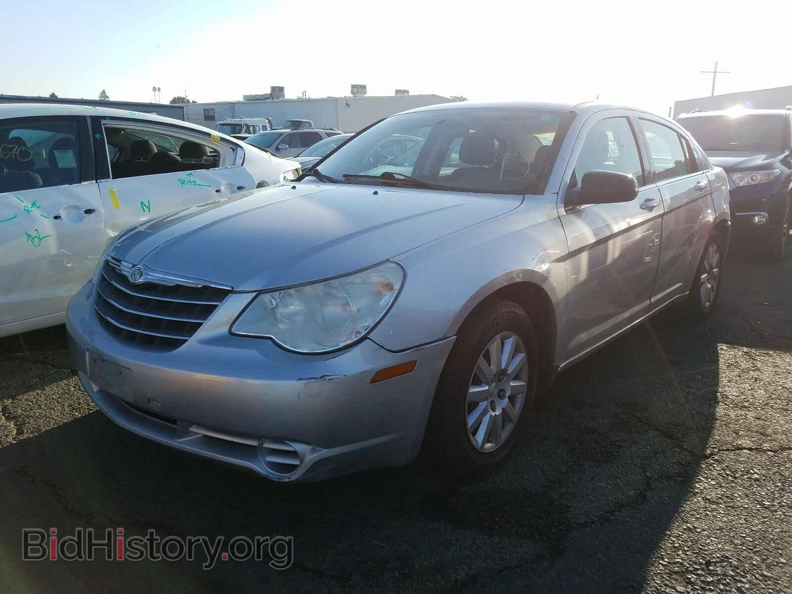 2010 CHRYSLER SEBRING - VIN: 1C3CC4FB3AN211397 - Фото 2