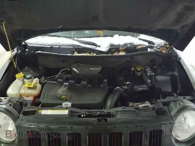 2010 JEEP COMPASS - VIN: 1J4NF1FB8AD623678 - Photo 7