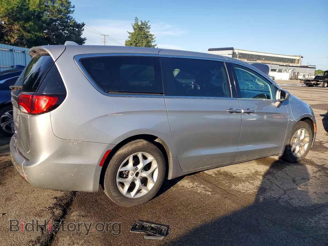 2018 CHRYSLER PACIFICA - VIN: 2C4RC1FG6JR275033 - Photo 3