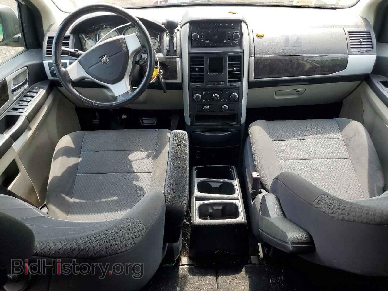 2010 DODGE CARAVAN - VIN: 2D4RN5D11AR459427 - Фото 8