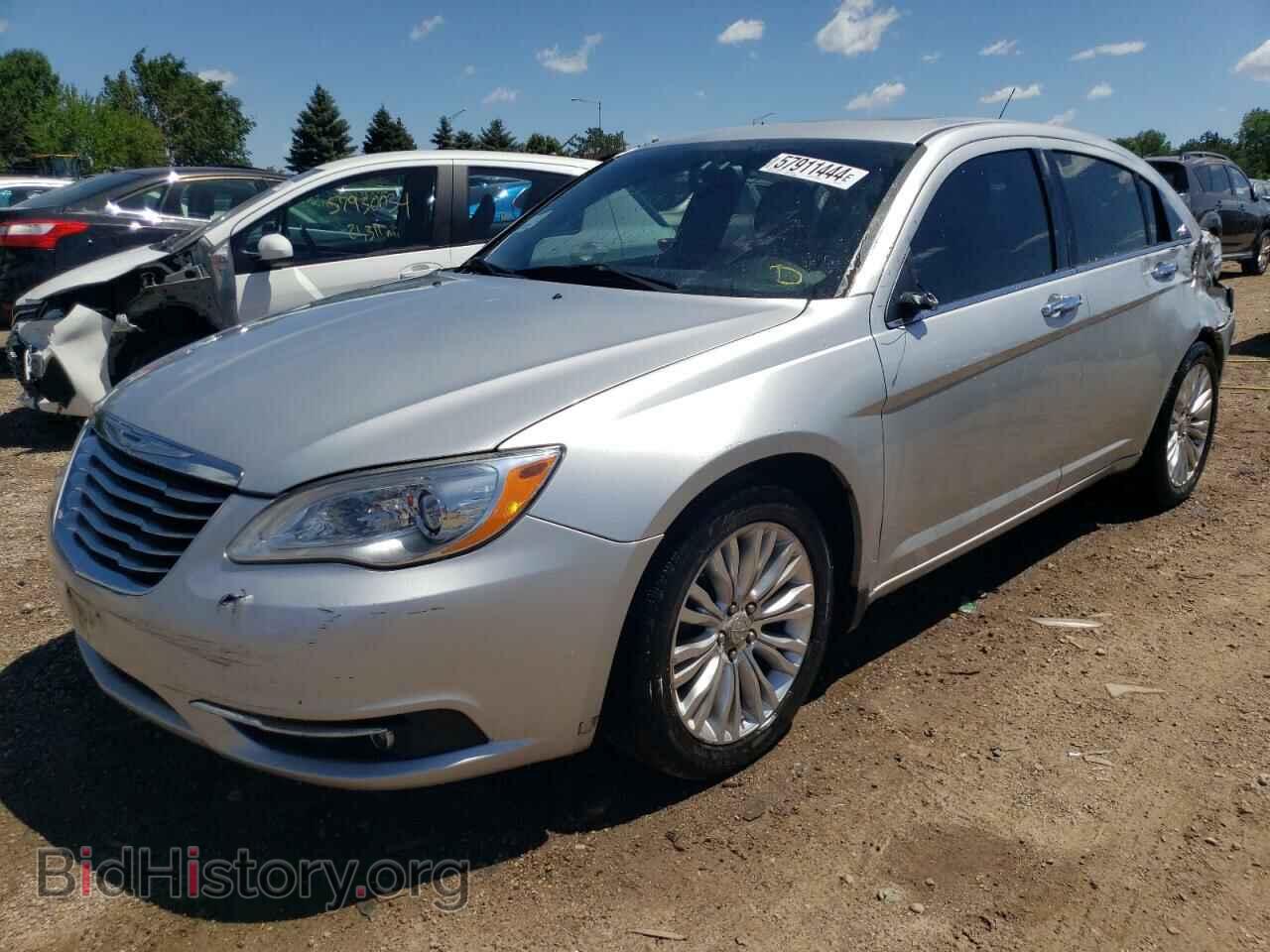 Фотография 1C3BC2FG2BN527189 - CHRYSLER 200 2011