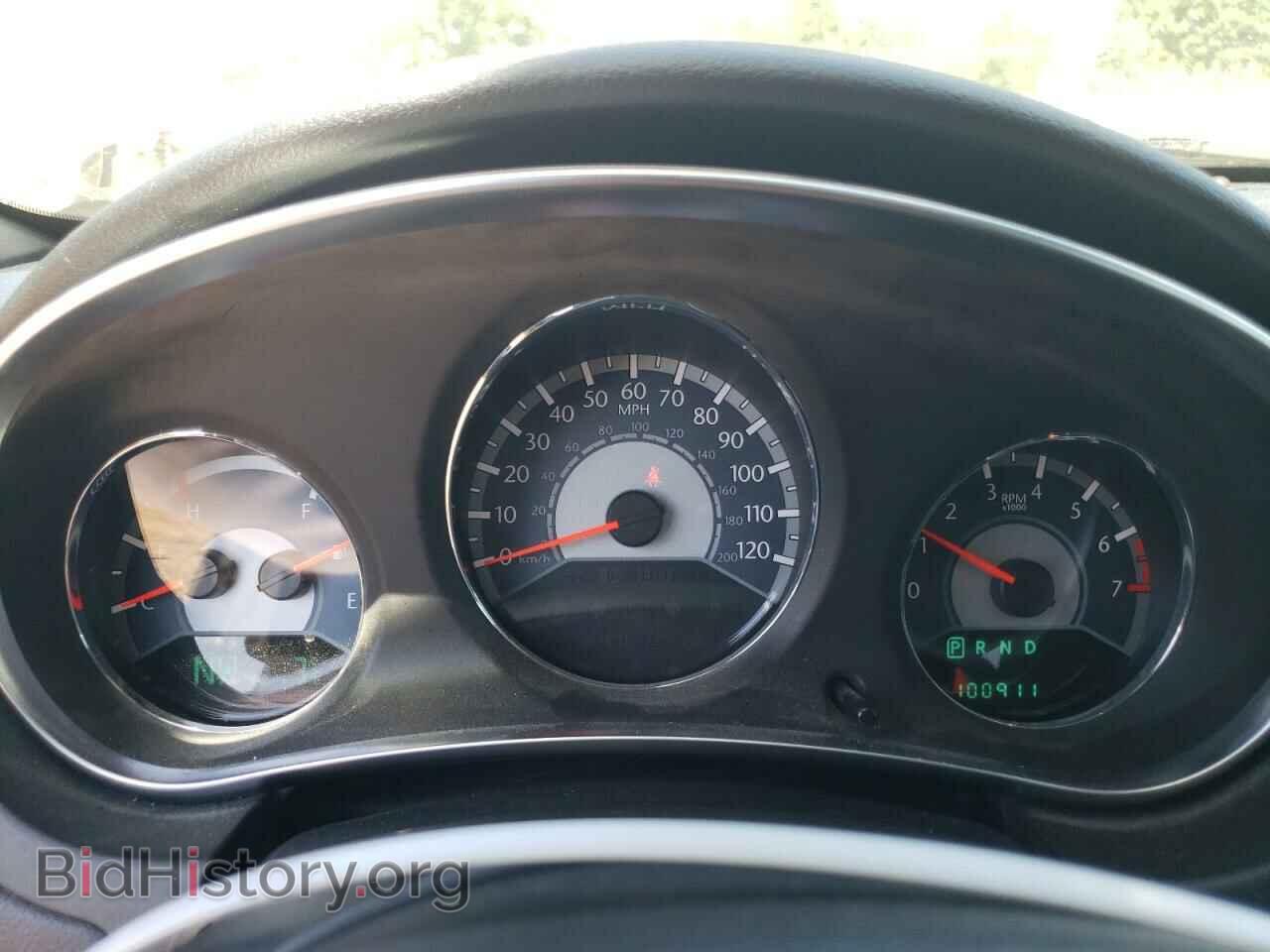 2011 CHRYSLER 200 - VIN: 1C3BC2FG2BN527189 - Фото 9