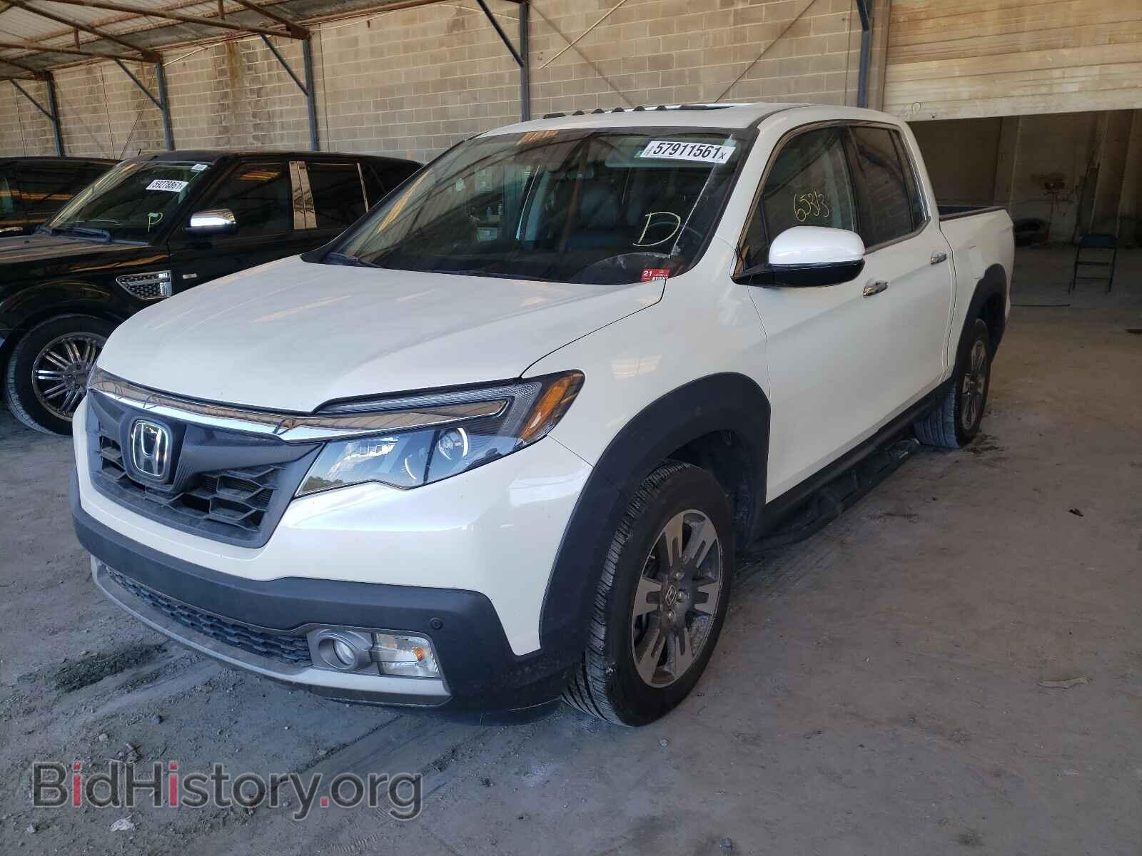 2017 HONDA RIDGELINE - VIN: 5FPYK3F7XHB036902 - Фото 2