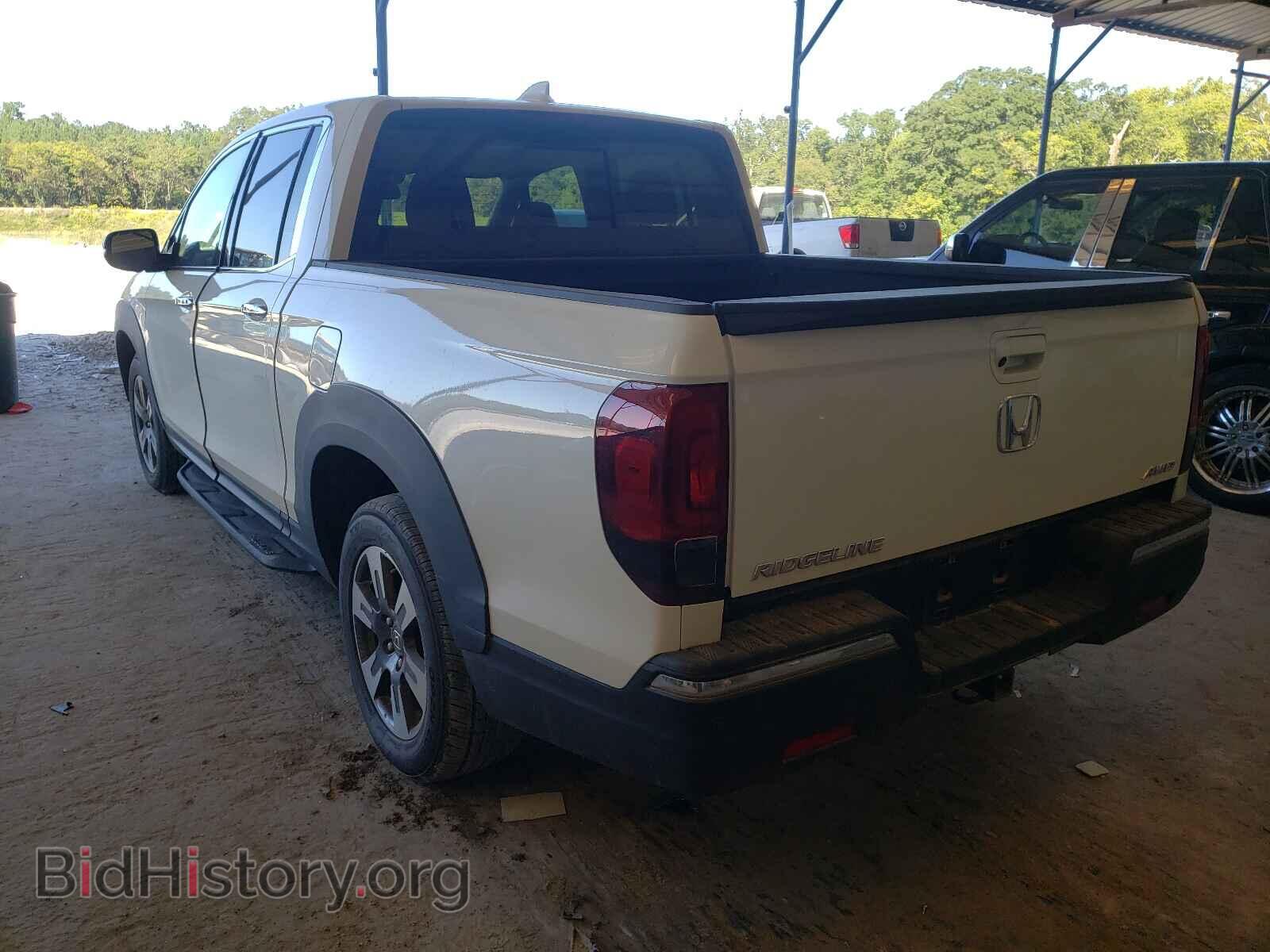 2017 HONDA RIDGELINE - VIN: 5FPYK3F7XHB036902 - Фото 3