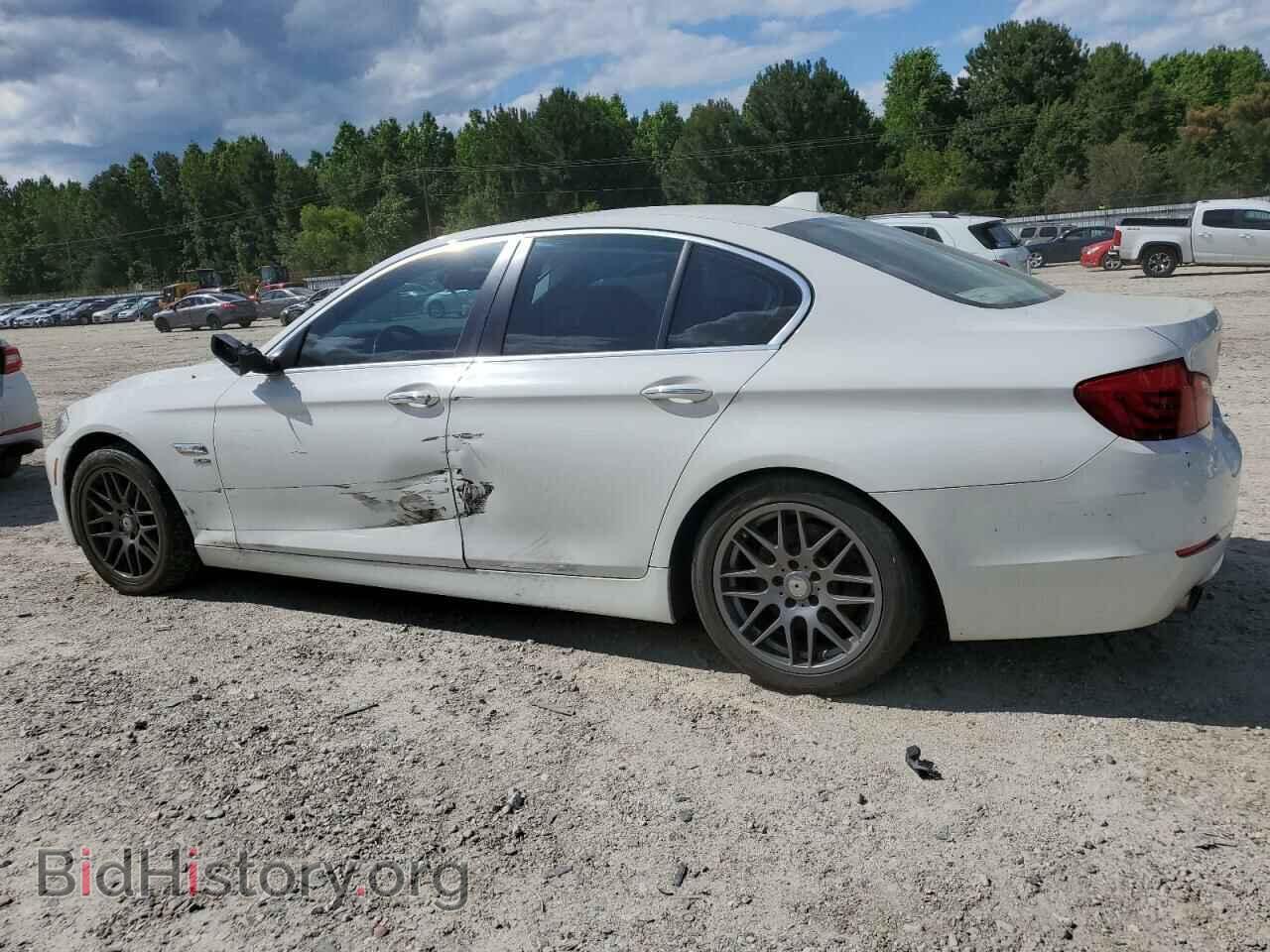 2011 BMW 5 SERIES - VIN: WBAFU7C53BC878244 - Фото 2