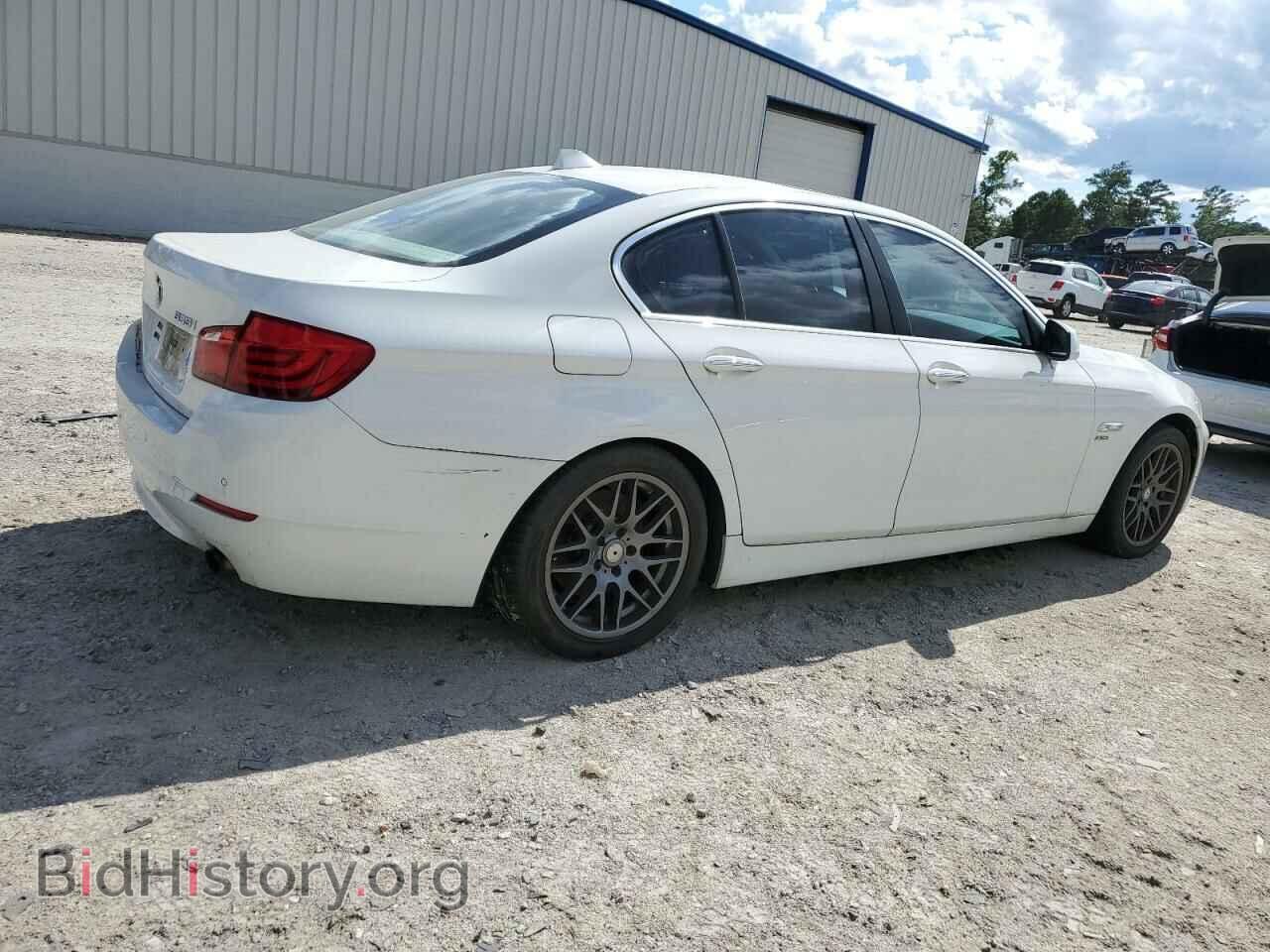 2011 BMW 5 SERIES - VIN: WBAFU7C53BC878244 - Фото 3