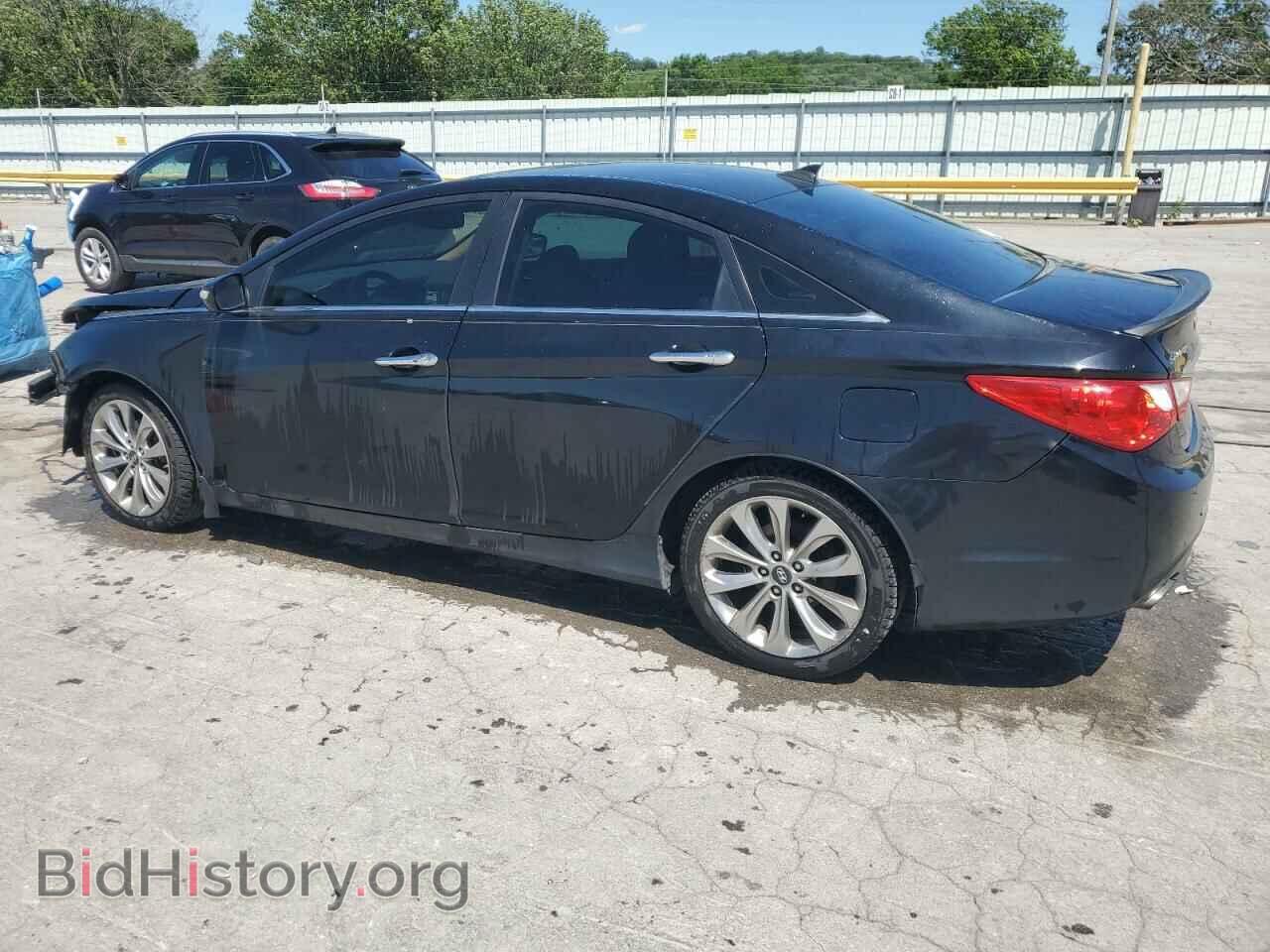 2013 HYUNDAI SONATA - VIN: 5NPEC4ABXDH553011 - Фото 2