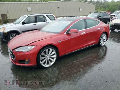 2013 Tesla MODEL S, красный — VIN 5YJSA1CN8DFP10029, Copart
