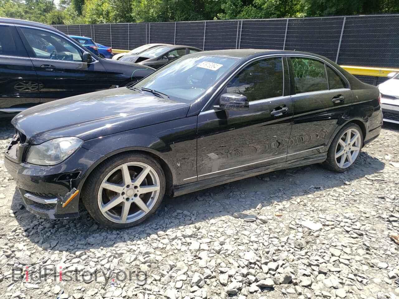 Photo WDDGF4HB9EA952139 - MERCEDES-BENZ C-CLASS 2014