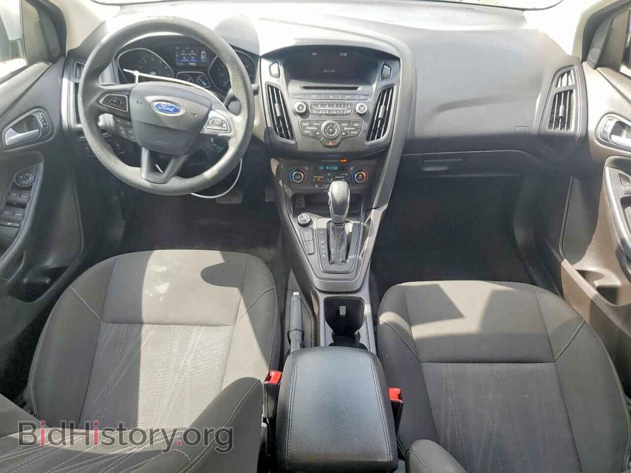 2017 FORD FOCUS - VIN: 1FADP3FE3HL269451 - Photo 8