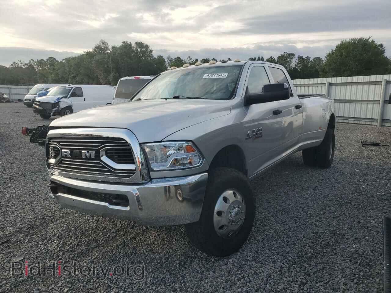 2015 RAM All Models - VIN: 3C63RRGL2FG561481 - Фото 2
