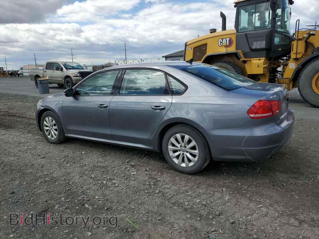 2015 VOLKSWAGEN PASSAT - VIN: 1VWAT7A39FC019650 - Фото 2