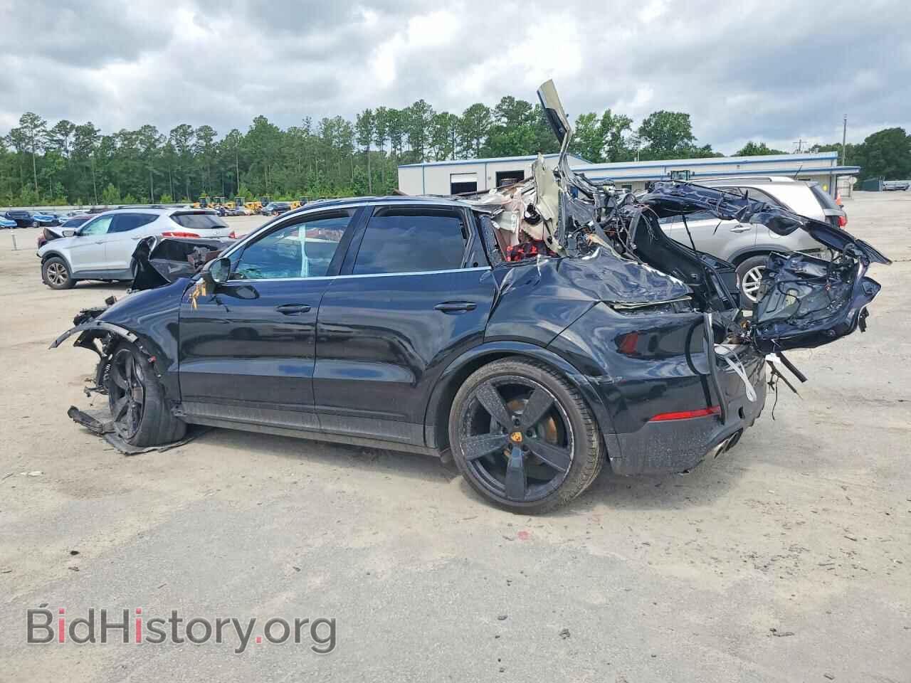 2019 PORSCHE CAYENNE - VIN: WP1AB2AY2KDA62752 - Photo 2