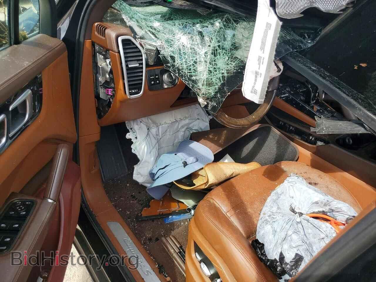 2019 PORSCHE CAYENNE - VIN: WP1AB2AY2KDA62752 - Photo 8