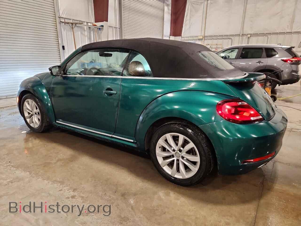 2017 VOLKSWAGEN BEETLE - VIN: 3VW517AT2HM809946 - Фото 2