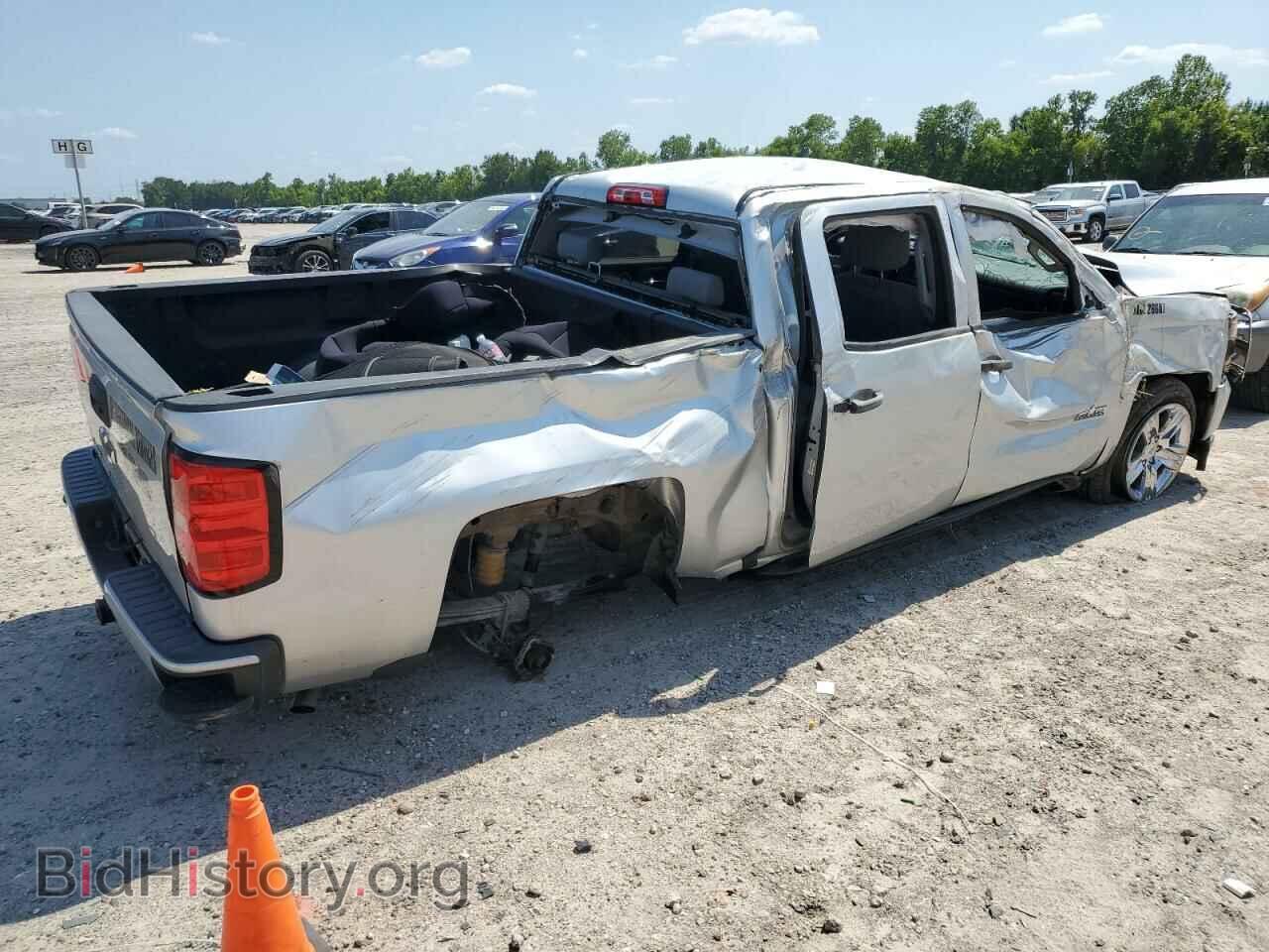 2018 CHEVROLET ALL Models - VIN: 3GCPCPEC6JG352451 - Фото 3