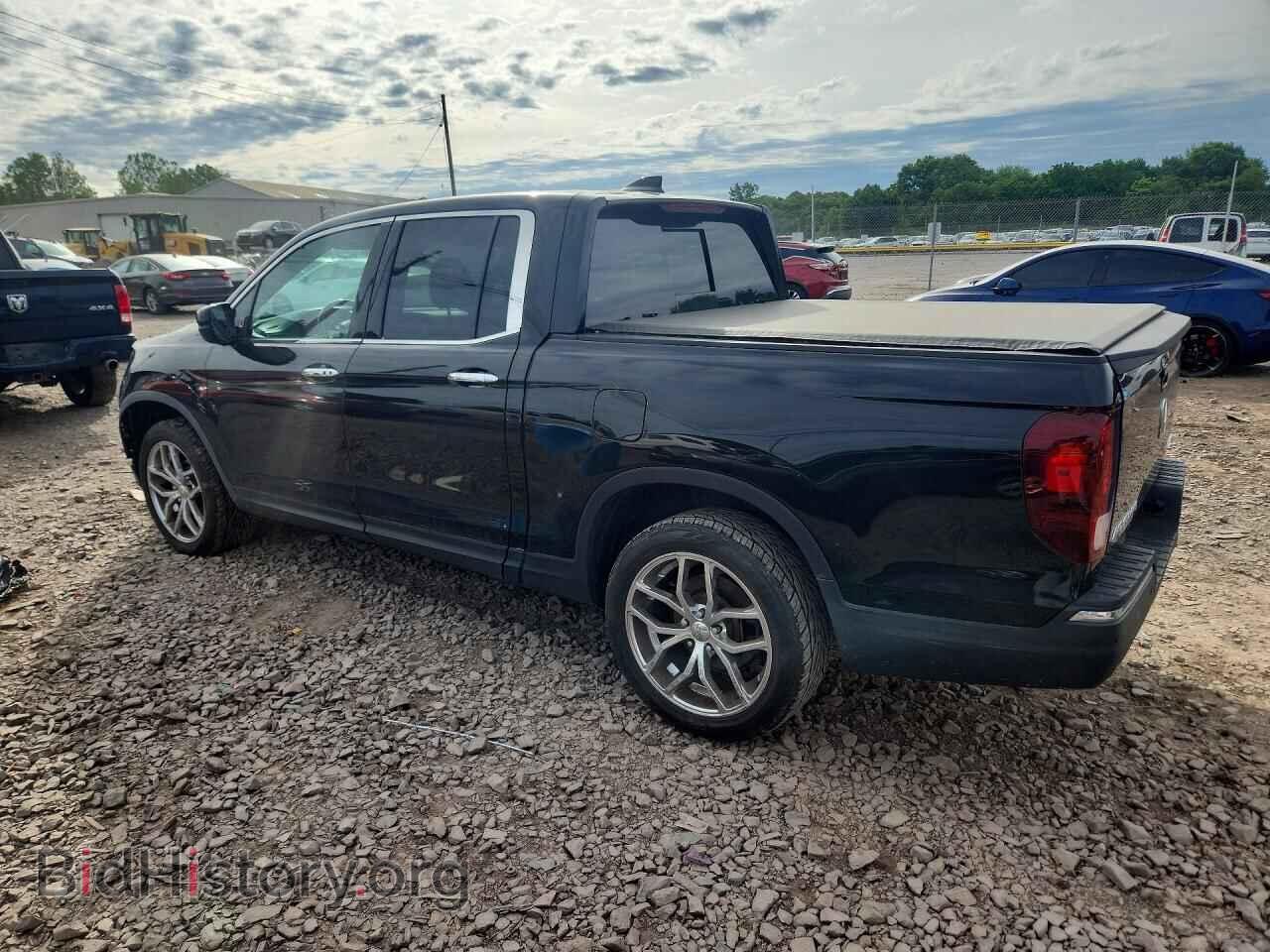 2020 HONDA RIDGELINE - VIN: 5FPYK3F70LB006686 - Photo 2