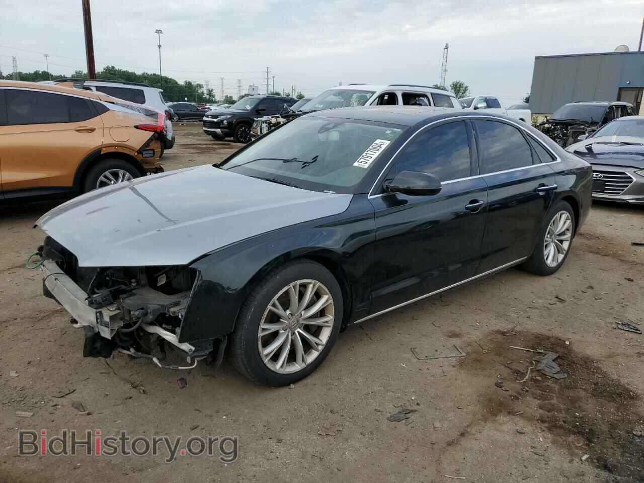 Photo WAUAVAFD2BN001188 - AUDI A8 2011