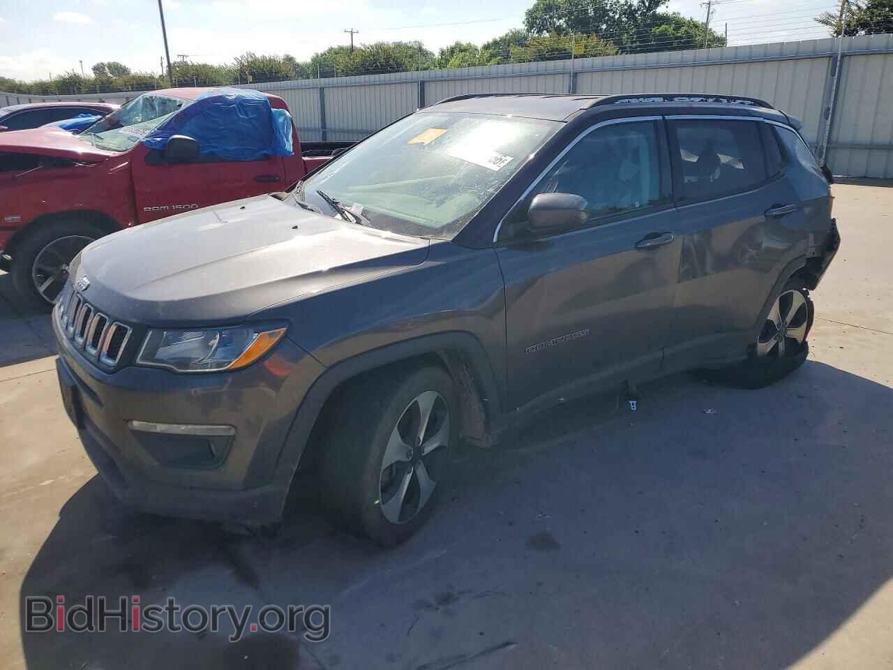 Фотография 3C4NJCBB4JT134145 - JEEP COMPASS 2018