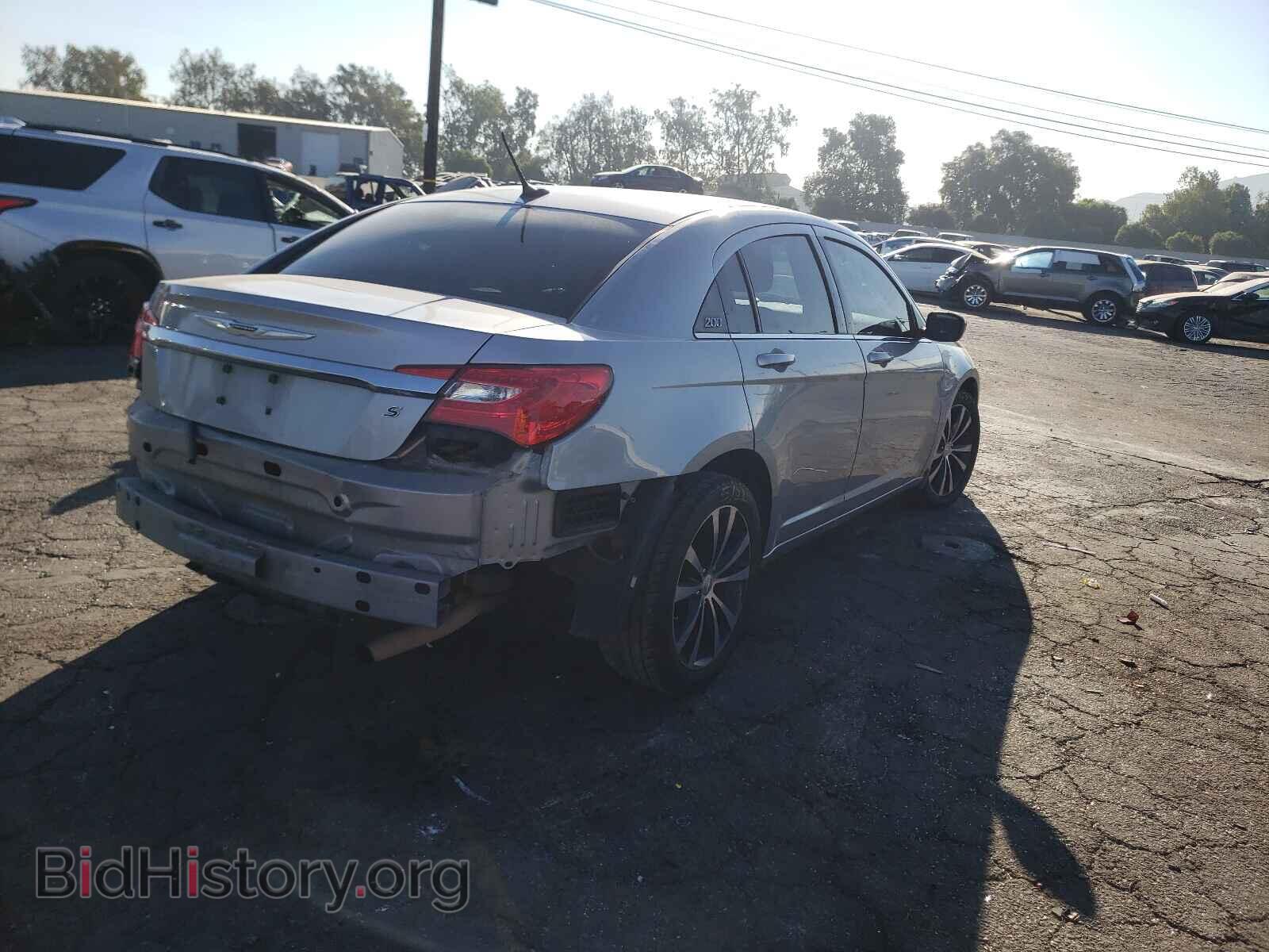 2013 CHRYSLER 200 - VIN: 1C3CCBBB9DN699897 - Фото 4
