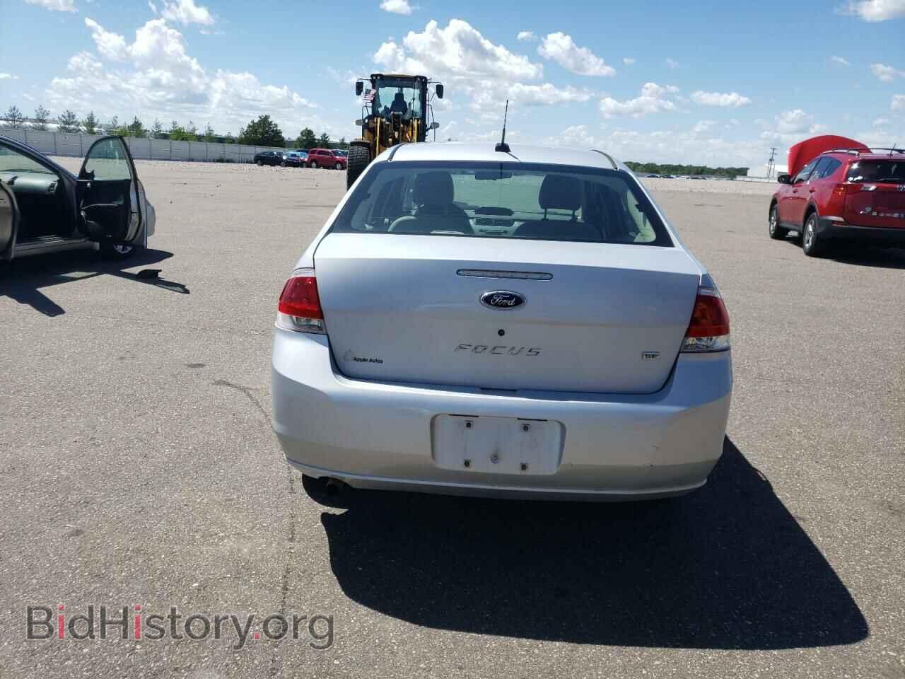 2008 FORD FOCUS - VIN: 1FAHP35N48W111170 - Фото 6