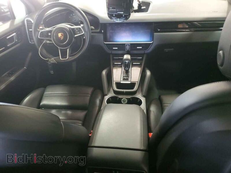 2020 Porsche CAYENNE (VIN WP1AA2AY3LDA08395) — фото 8 из 14