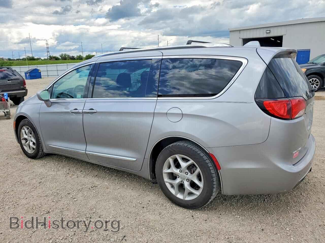 2017 CHRYSLER PACIFICA - VIN: 2C4RC1EG4HR543346 - Фото 2