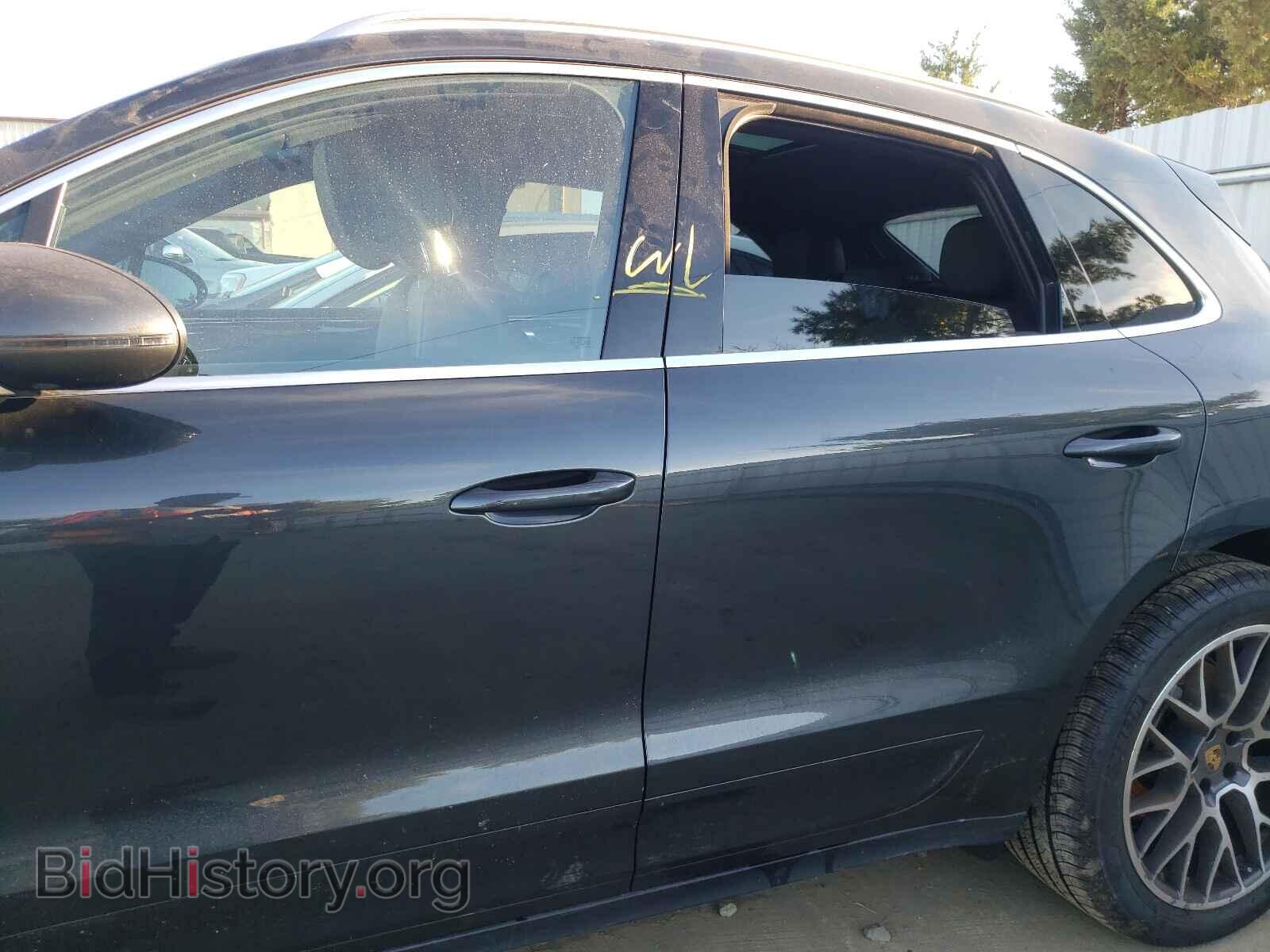 2017 PORSCHE MACAN - VIN: WP1AB2A56HLB19717 - Photo 9