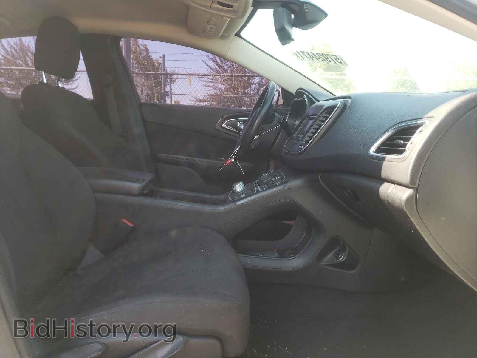 2015 CHRYSLER 200 - VIN: 1C3CCCABXFN705393 - Photo 5