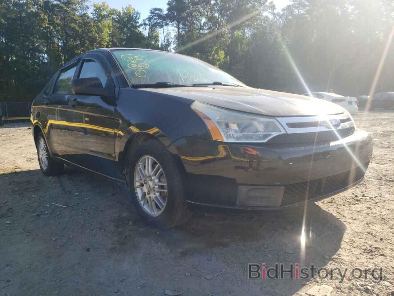 Photo 1FAHP35N49W109372 - FORD FOCUS 2009