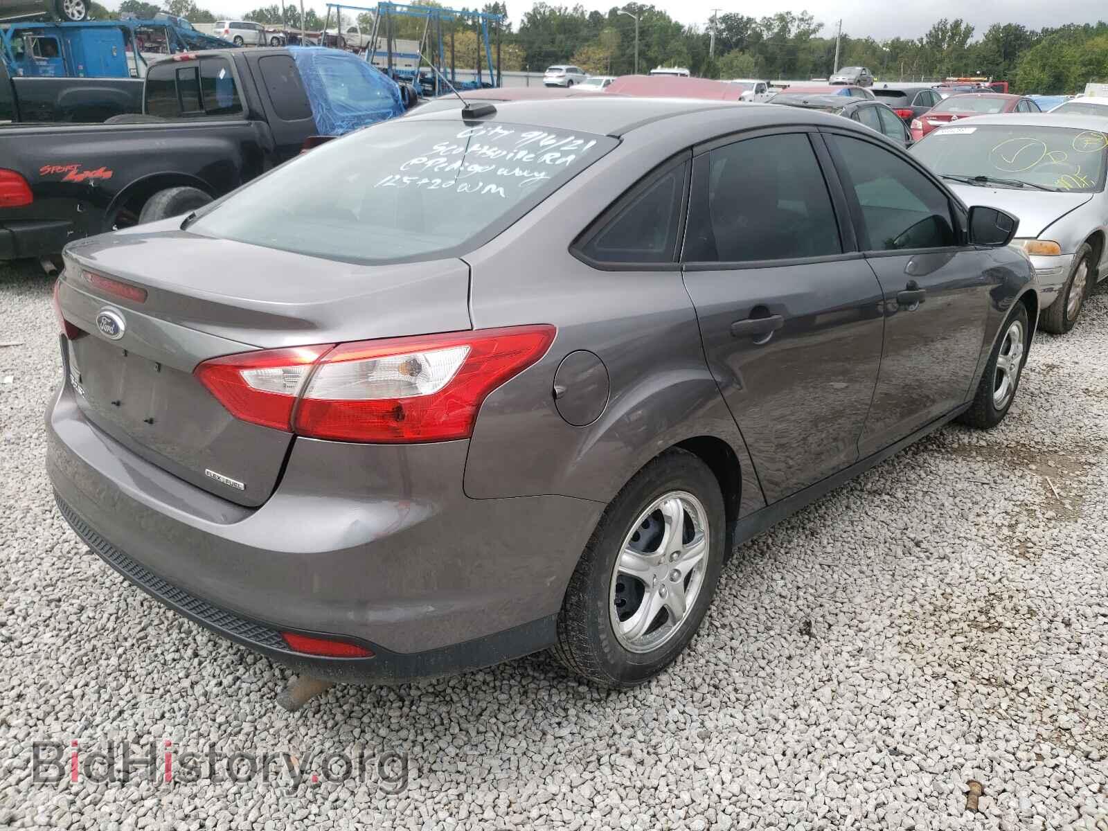 2013 FORD FOCUS - VIN: 1FADP3E27DL330883 - Фото 4