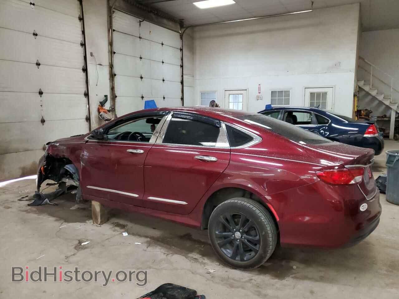 2016 CHRYSLER 200 - VIN: 1C3CCCFB8GN153743 - Фото 2