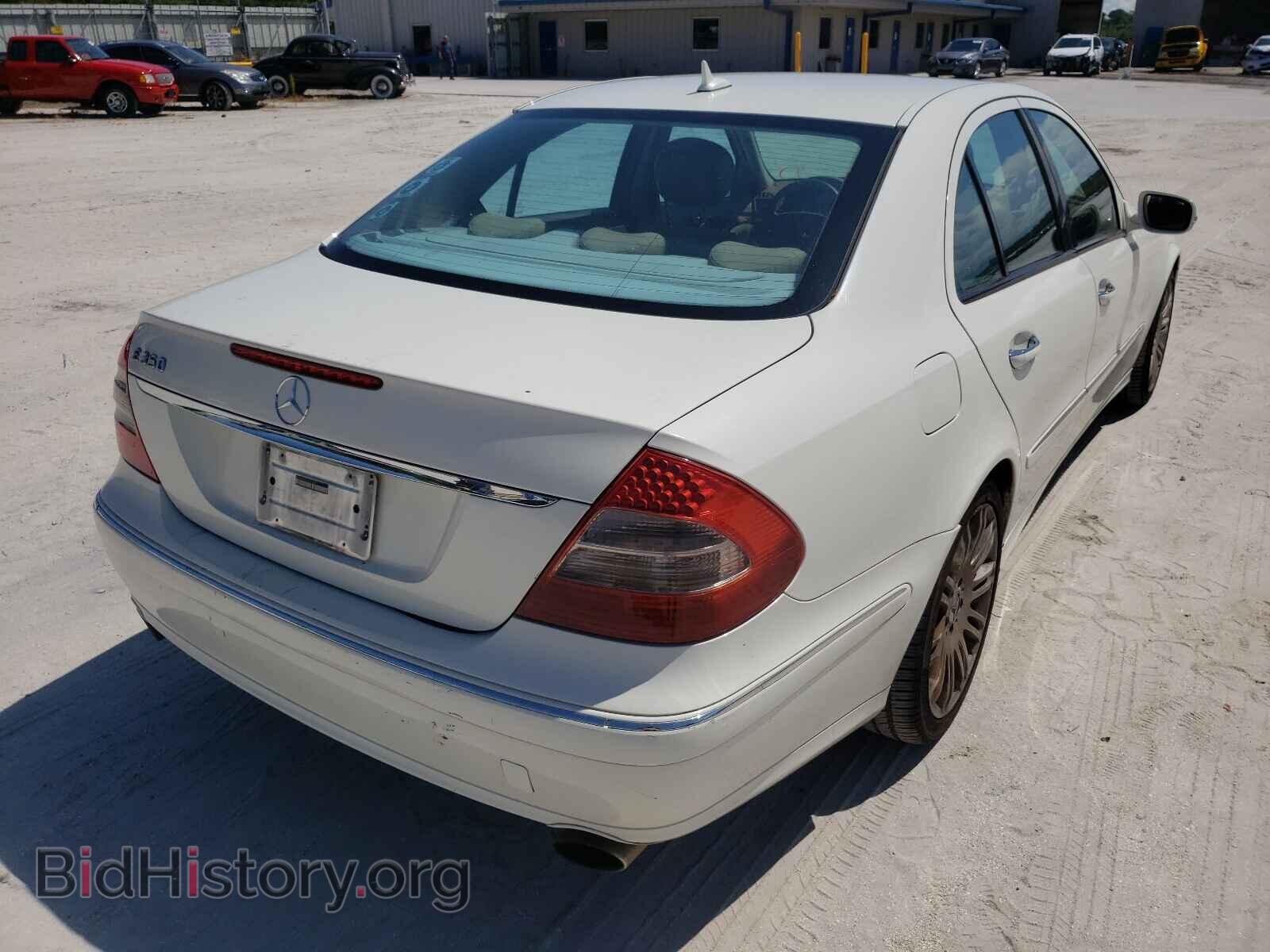 2007 MERCEDES-BENZ E-CLASS - VIN: WDBUF56X37B106859 - Фото 4