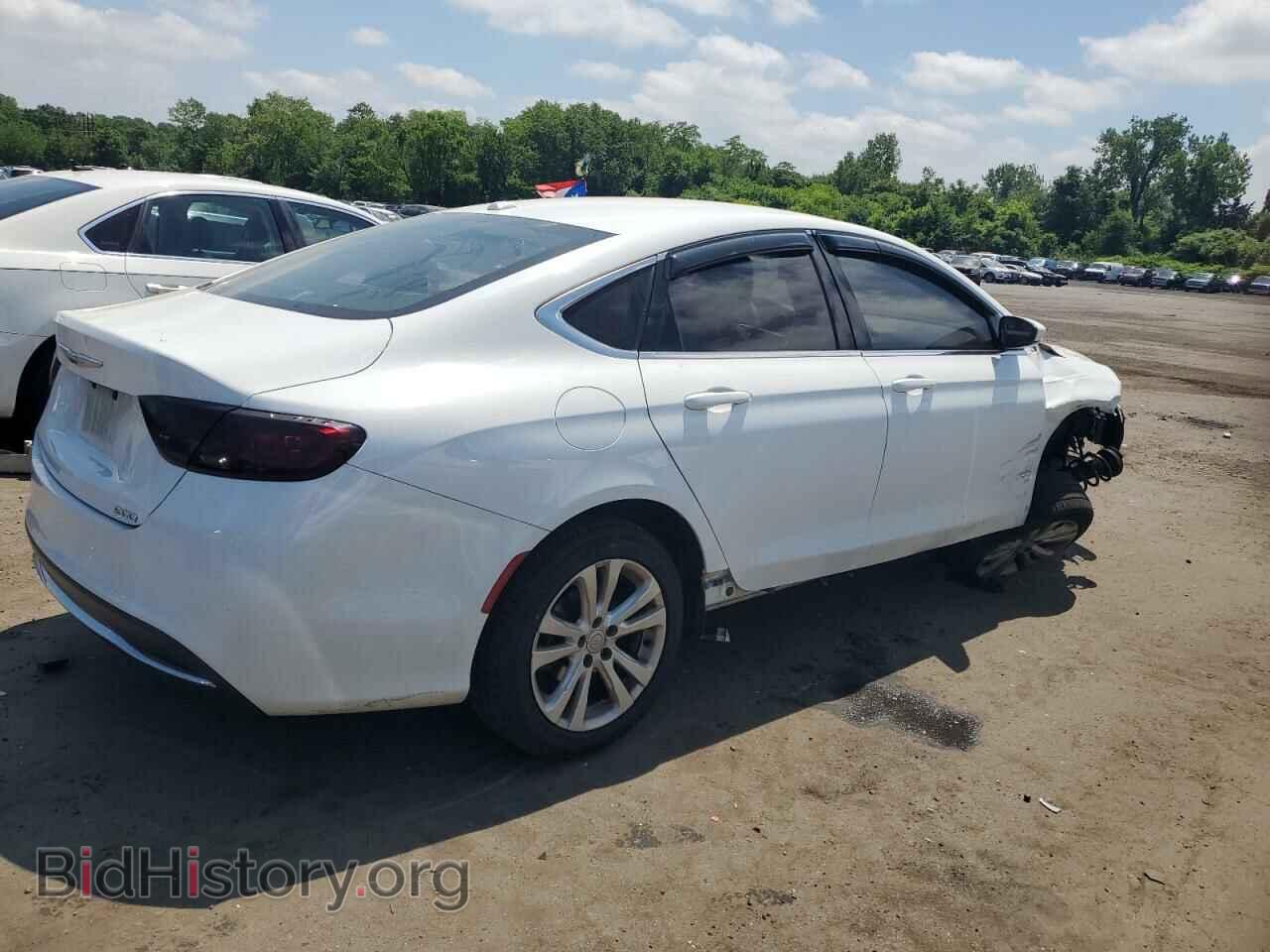 2015 CHRYSLER 200 - VIN: 1C3CCCABXFN734361 - Фото 3